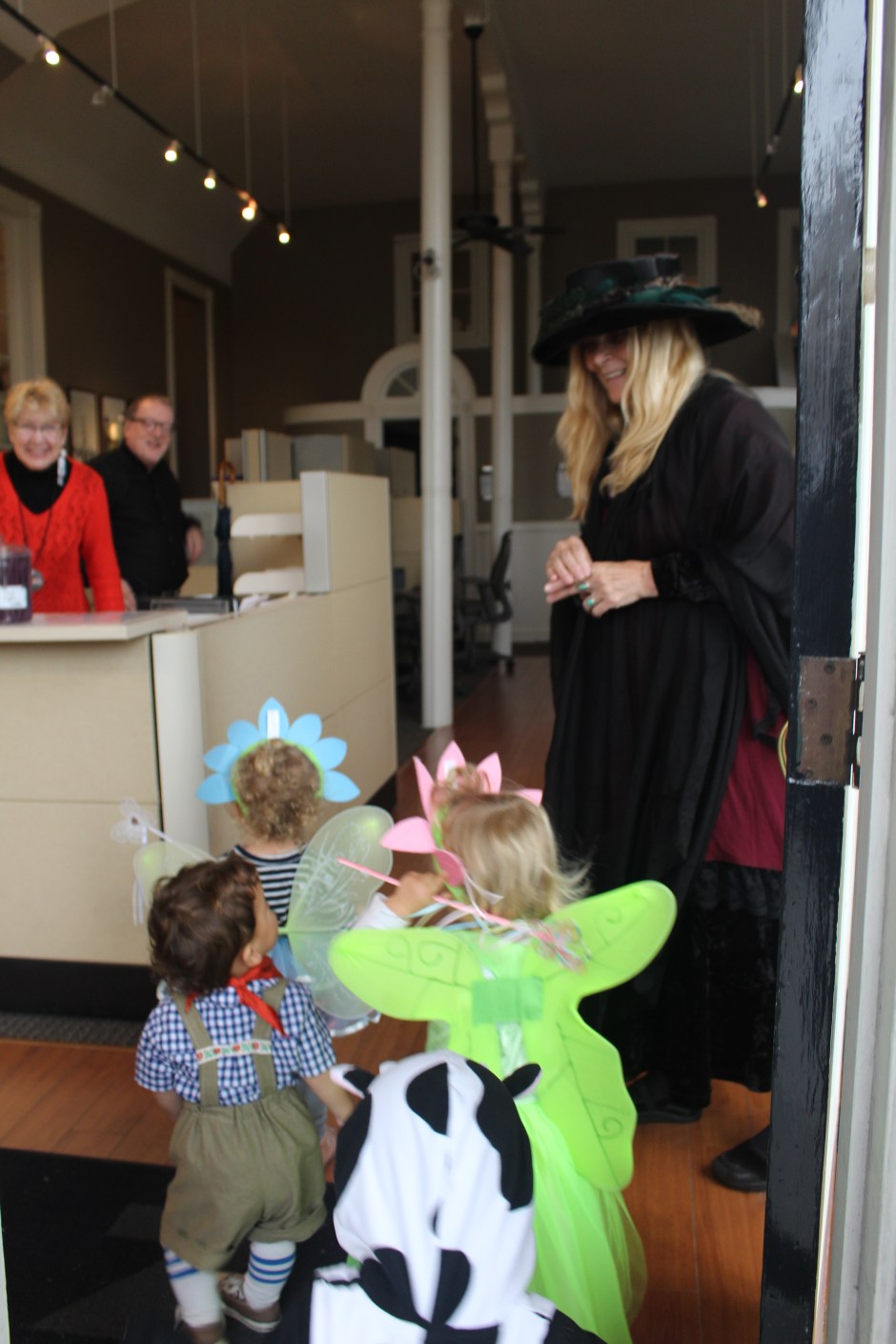 Trick-or-Treat 8_8323